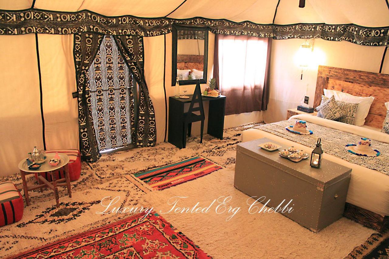 Luxury Tented Erg Chebbi Merzouga Exterior foto