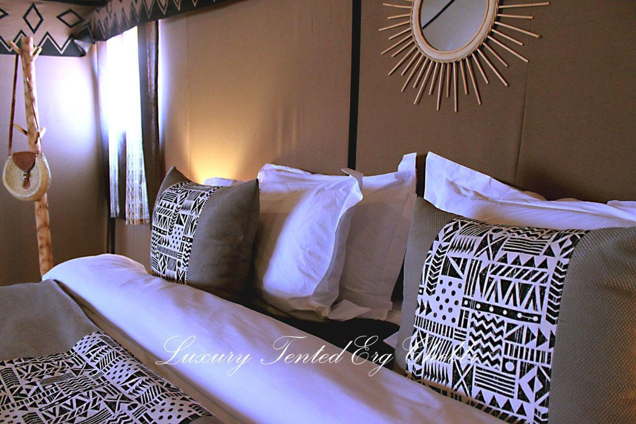 Luxury Tented Erg Chebbi Merzouga Exterior foto